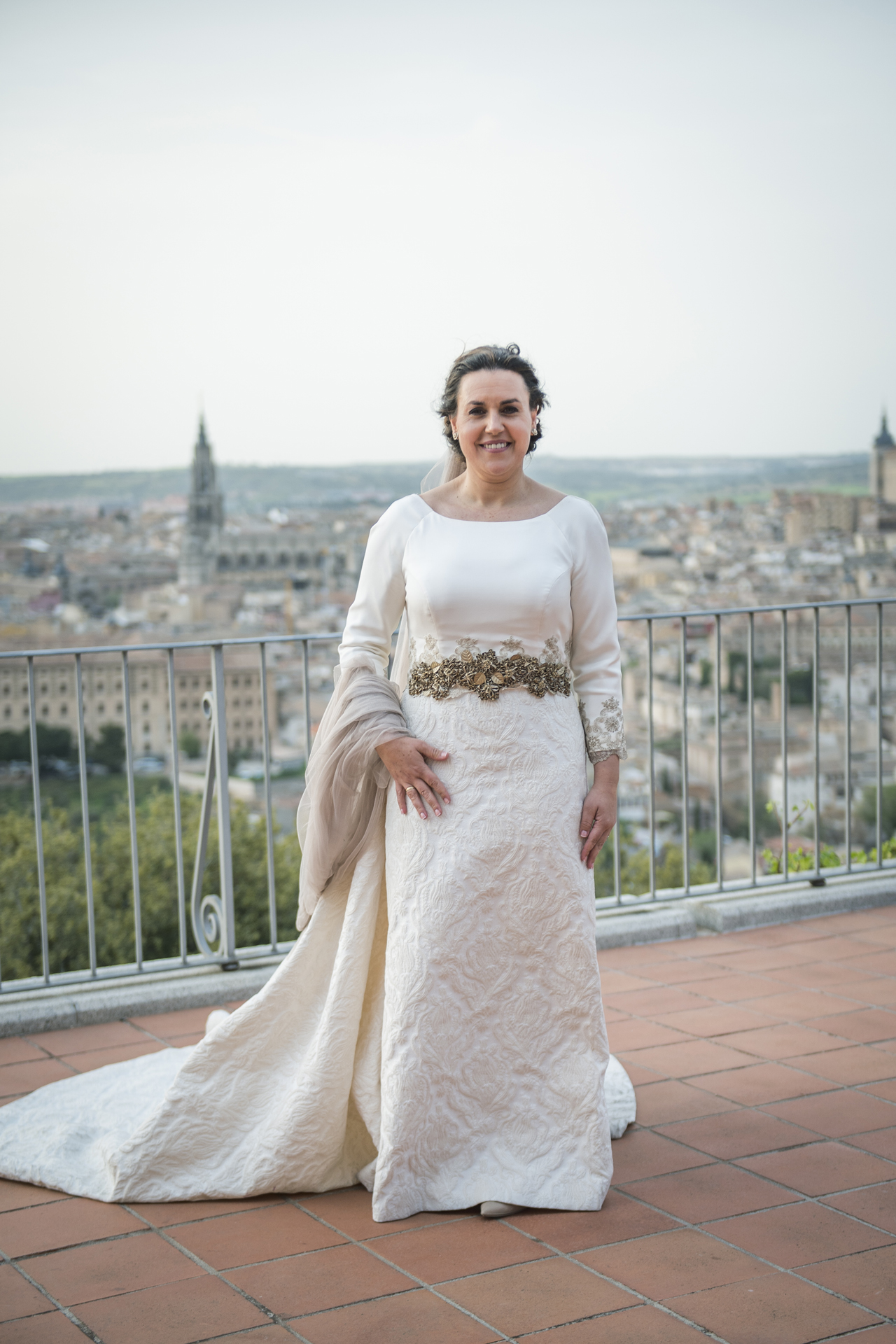 el vestido de novia en brocado de seda de ROcio en el blog de Beatriz Alvaro,