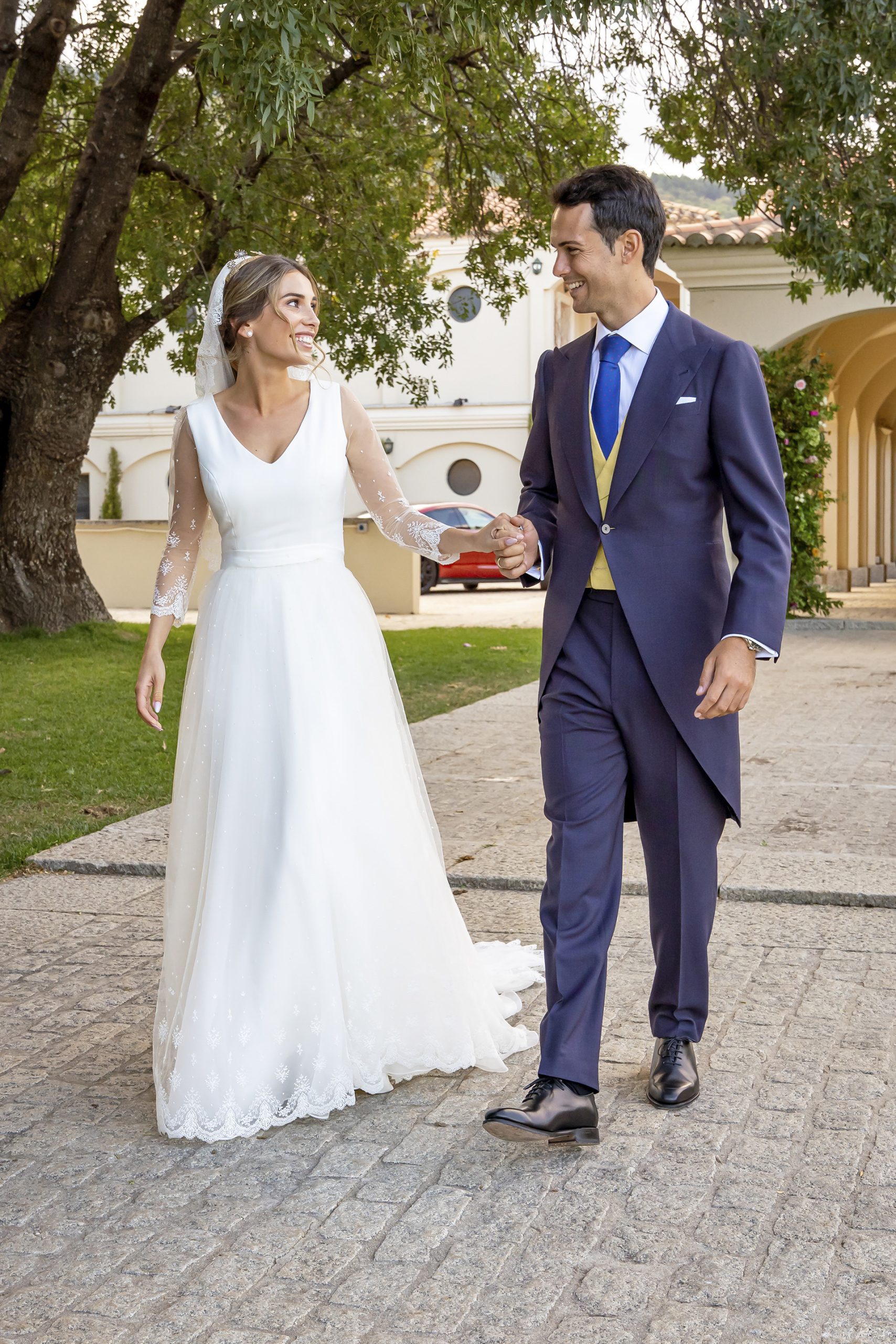 beatriz alvaro - coleccion - novias - 2022 - Maria Lopez de la Vara CAMBIA (3)