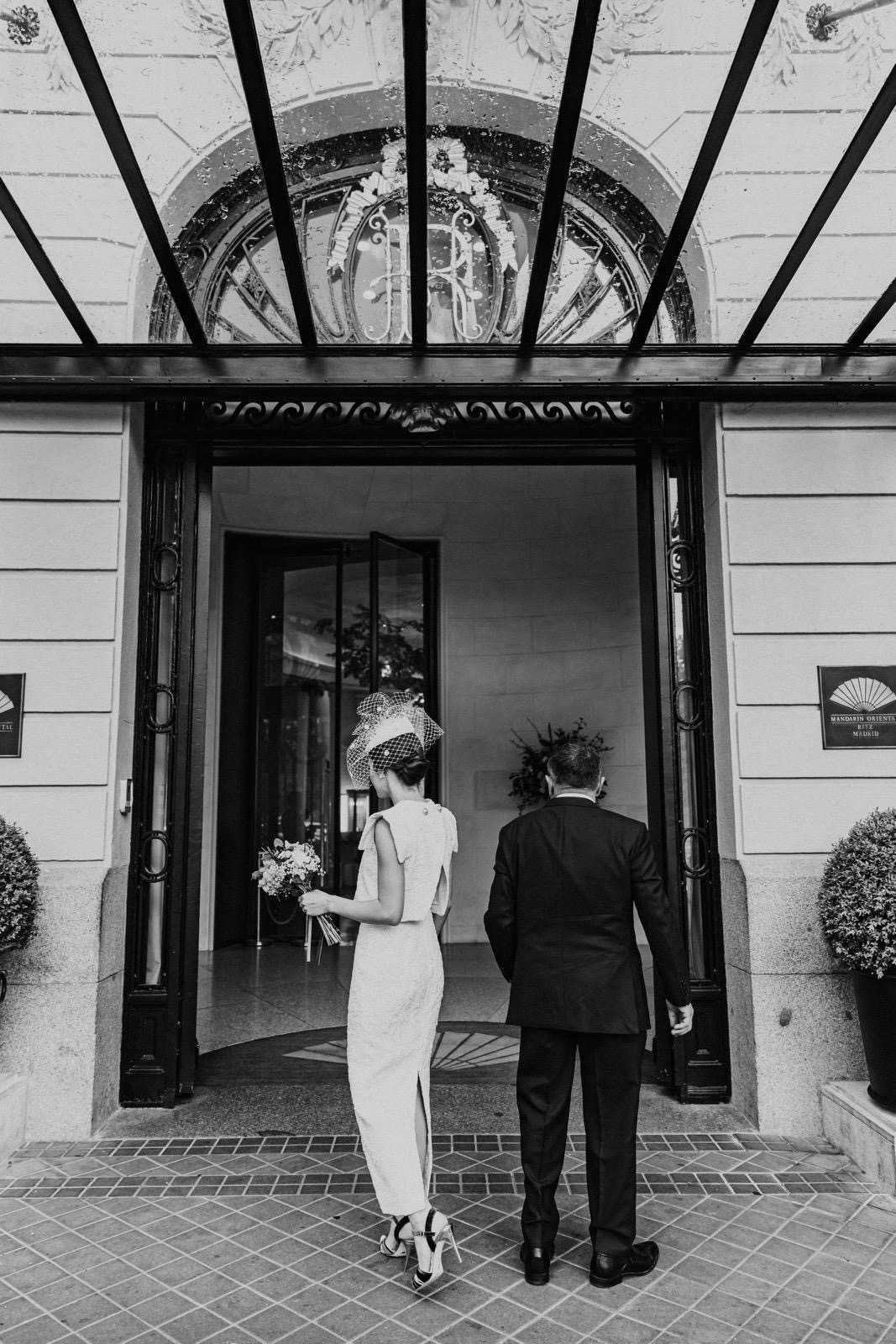 beatriz alvaro - coleccion - novias - 2023 - ADELA PRIMERA