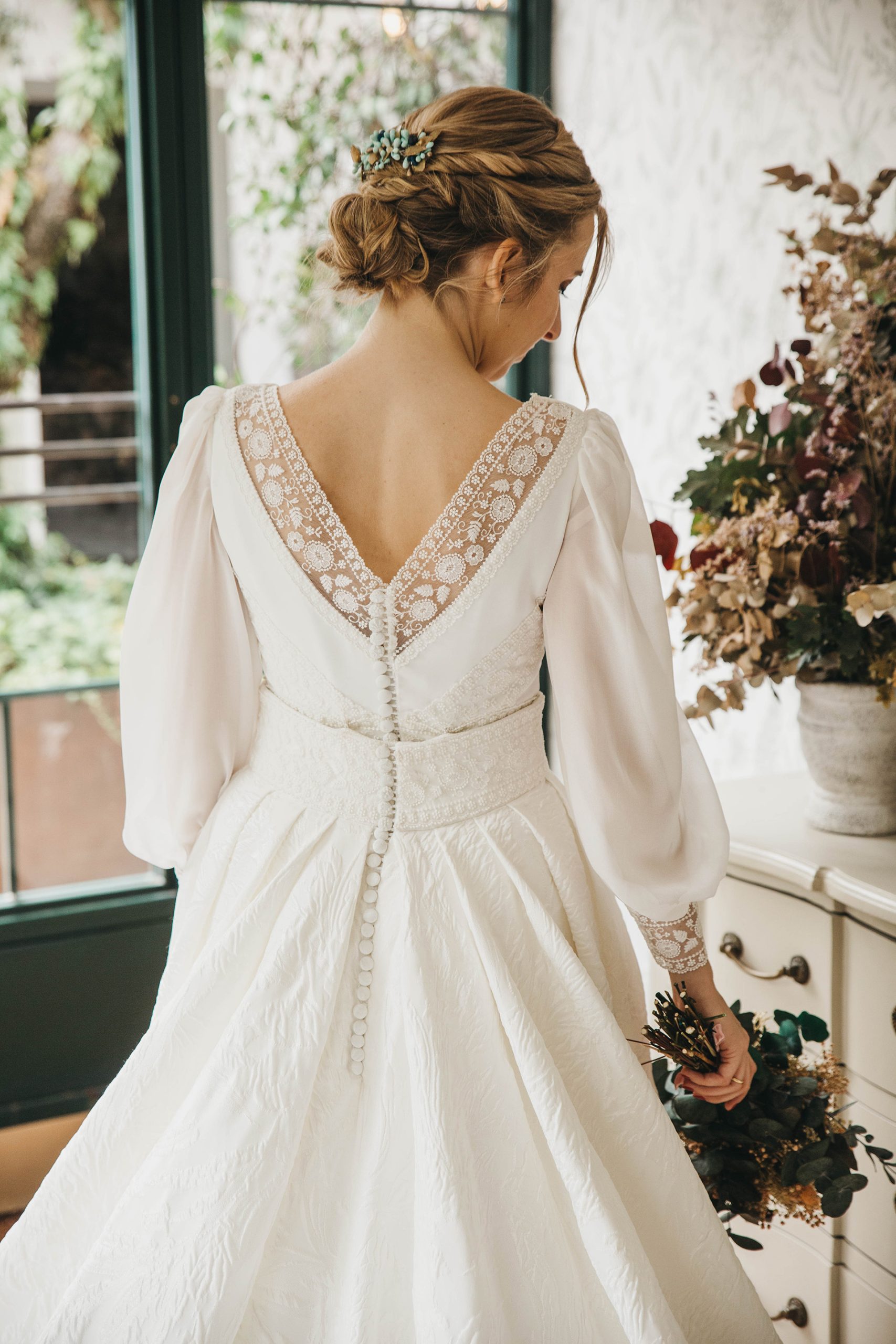 beatriz alvaro - coleccion - novias - 2023 - BODA SAGRA Y BORJA-795 CAMBIA (2)