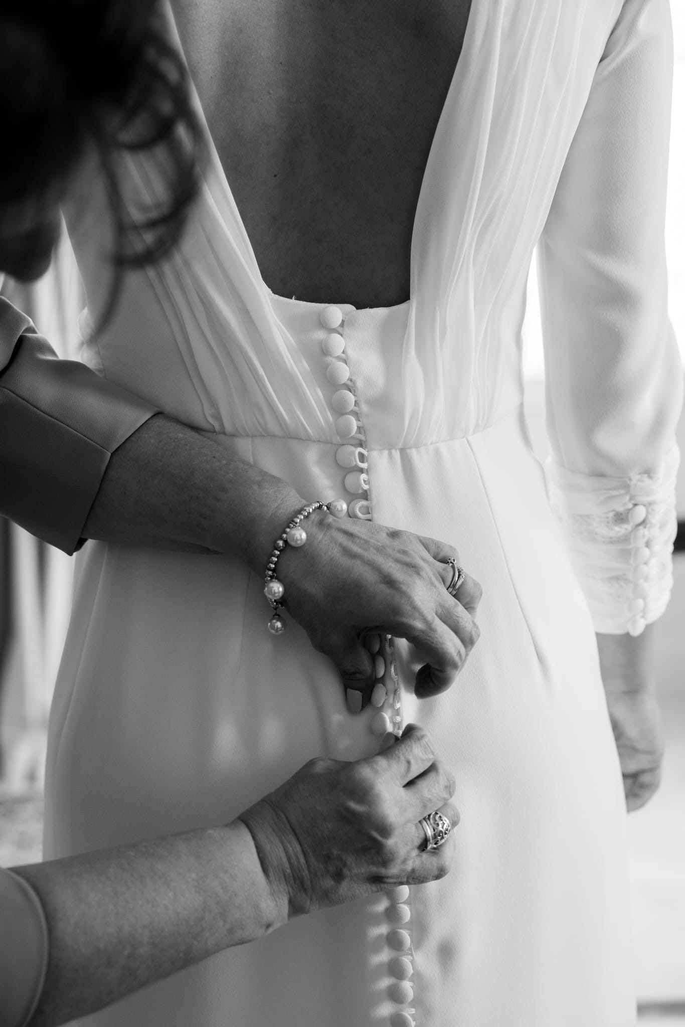 beatriz alvaro - coleccion - novias - 2024 - Henar CAMBIA